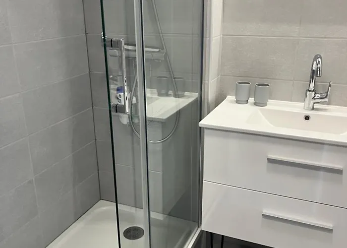 Vue Montagne * ואל טורנס